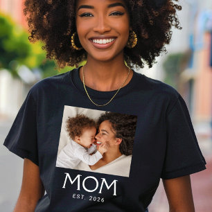 T-shirt Maman a établi la typographie de la photo
