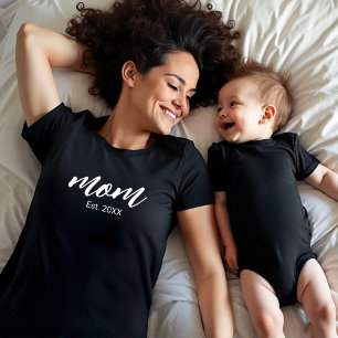 T-shirt Maman a établi nouveau cadeau maman