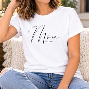 T-shirt Maman a établi un script blanc Nouveau Maman