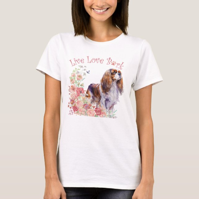 T-shirt Maman Cavalier King Charles Spaniel Fleurie (Devant)