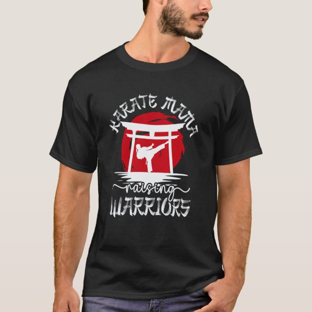 T-shirt Maman de karaté classique élevant des guerriers Ma (Devant)