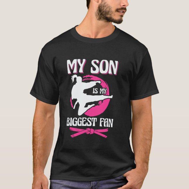 T-shirt Maman de karaté classique Mon fils est mon plus gr (Devant)