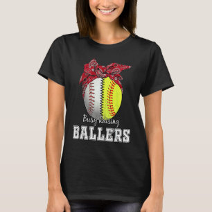 T-shirt Maman de softball Baseball occupée à élever des ch