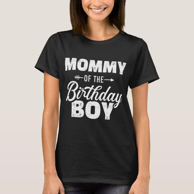 T-shirt Maman du garçon d'anniversaire fils correspondant  (Devant)