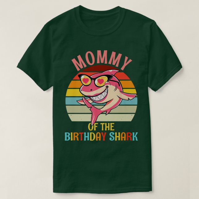 T-shirt Maman du requin Anniversaire Maman de la famille d (Design devant)