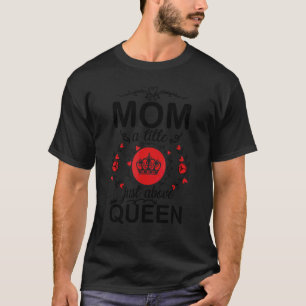 T-shirt Maman est un titre juste au-dessus de la reine pou