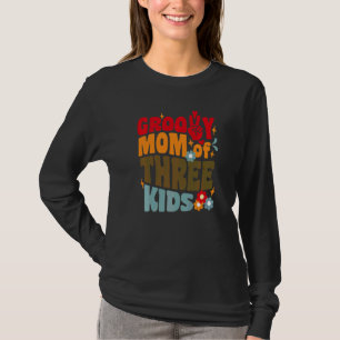 T-shirt Maman Groovy De Trois Enfants Rétro Ondulé 70s Vin