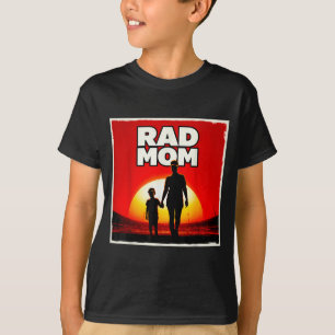 T-shirt Maman super maman et fils maman de footballeur cou