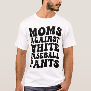 T-shirt mamans contre pantalons blancs de baseball