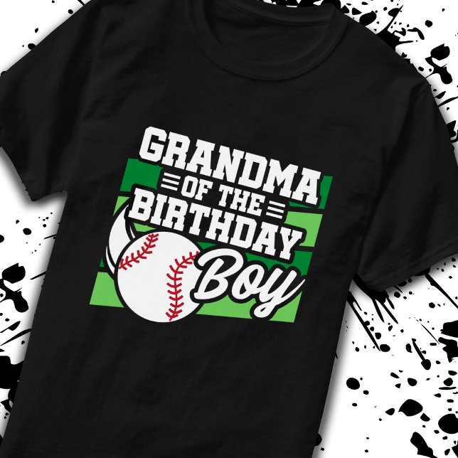 T-shirt Mamie d'anniversaire Garçons de baseball Grandmère (Créateur téléchargé)