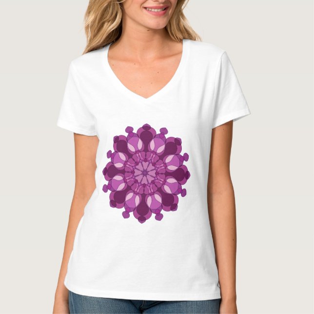 T-shirt Mandala de fleurs violet royal (Devant)
