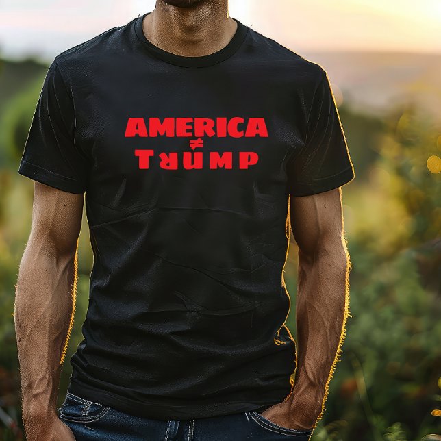 T-shirt Manifestation anti-Trump contre le merch rougeT-Sh (Anti-Trump merch protest red black T-Shirt. America is not Trump.)