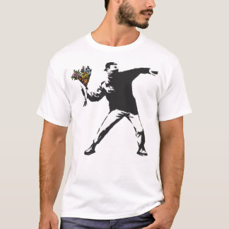 T-shirt Manifestation de graffitis banksy contre le lancer