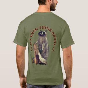 T-shirt Manny et le raton laveur : Chien devant raton lave