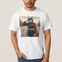 Marine Corps Wolf saluant