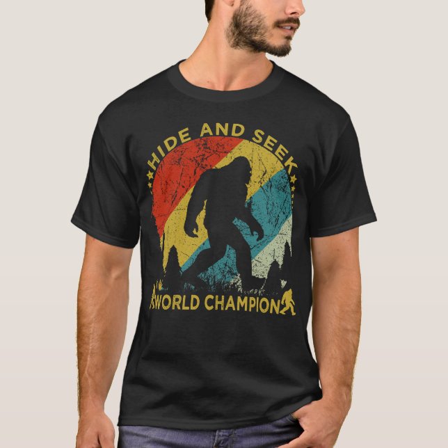 T-shirt Masquer Et Chercher Champion Du Monde (Devant)