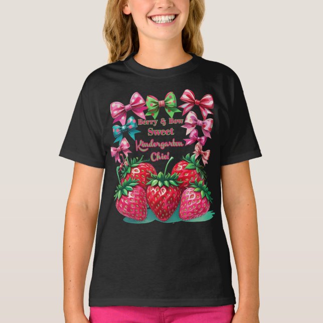 T-shirt Maternelle Chic Fraise et Ruban Douce (Devant)