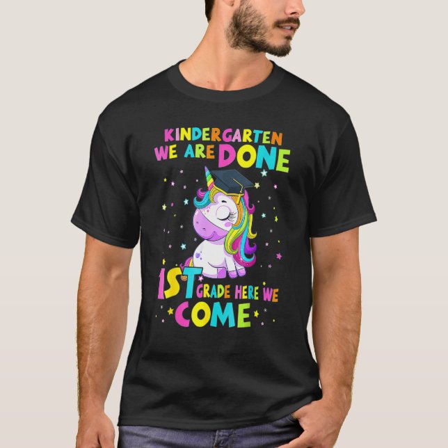 T-shirt Maternelle Graduation Magique Unicorne Pour Filles (Devant)