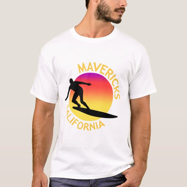 T-shirt Mavericks Surfing California Vacation  (Devant)