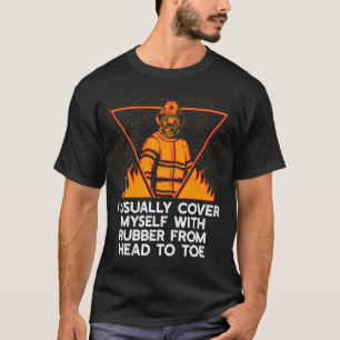 T-shirt Me couvrir avec pompier en caoutchouc Travail pomp