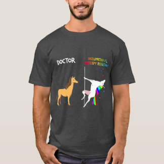 T-shirt Médecin Vs Assistant en ergothérapie Unicorn