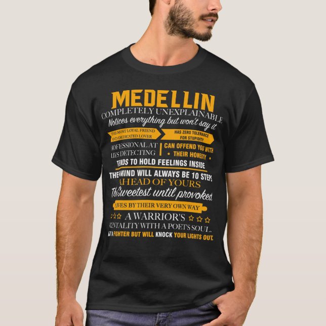T-shirt MEDELLIN complètement inexplicable (Devant)