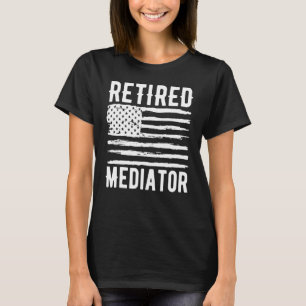 T-shirt Médiateur retraité Profession Drapeau américain