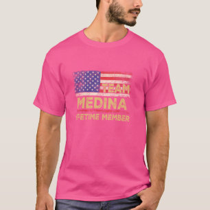 T-shirt Medina Nom de famille Shirt Team Medina Membre à v