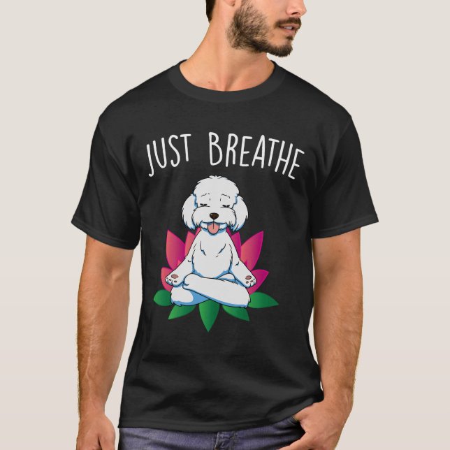 T-shirt Méditation du caniche de Yoga (Devant)