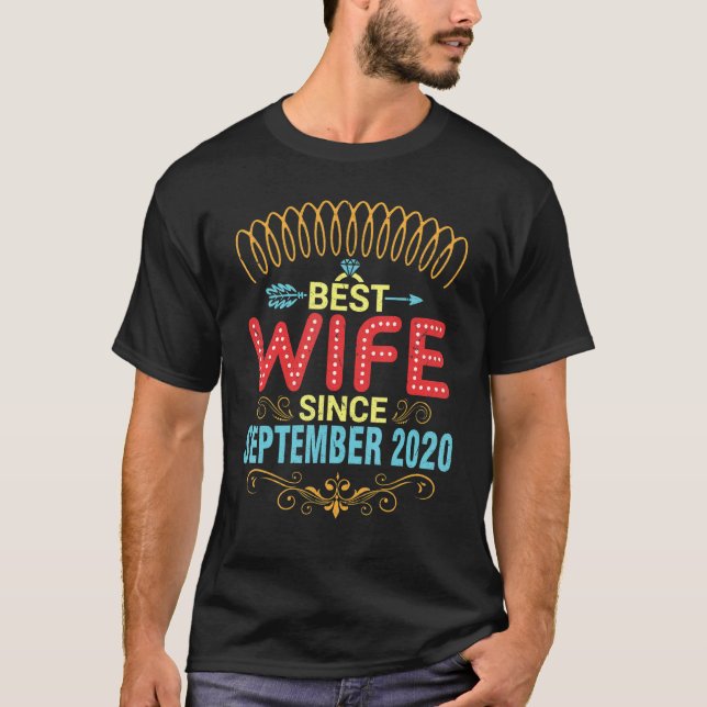 T-shirt Meilleure Femme Depuis Septembre 2020 Mariage mari (Devant)