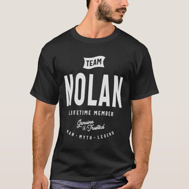 T-shirt Membre de l'équipe Nolan à vie - Nom Nolan (Devant)