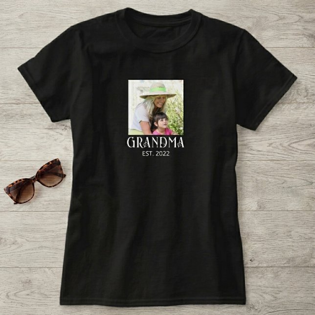 T-shirt Mémé a fondé la photo  (Créateur téléchargé)