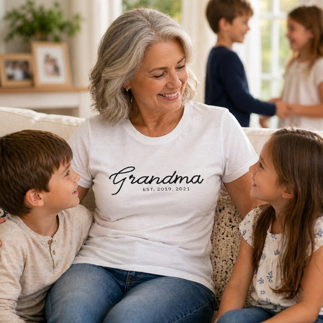 T-shirt Mémé Grand-mère Script Noir Établi (Créateur téléchargé)