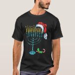 T-shirt Menorah Santa Hat Chanukah Hanoukka Christa juif<br><div class="desc">Menorah Santa Hat Chanukah Hanoukka Pajama de Noël juif.</div>