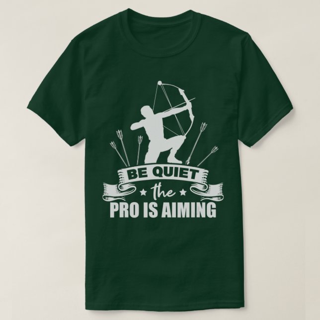 T-shirt Mens Archer The Pro Is Aiming Bow Arrows Archery  (Design devant)