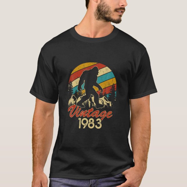 T-shirt Mens Bigfoot Né En 1983 Anniversaire Sasquat Vinta (Devant)