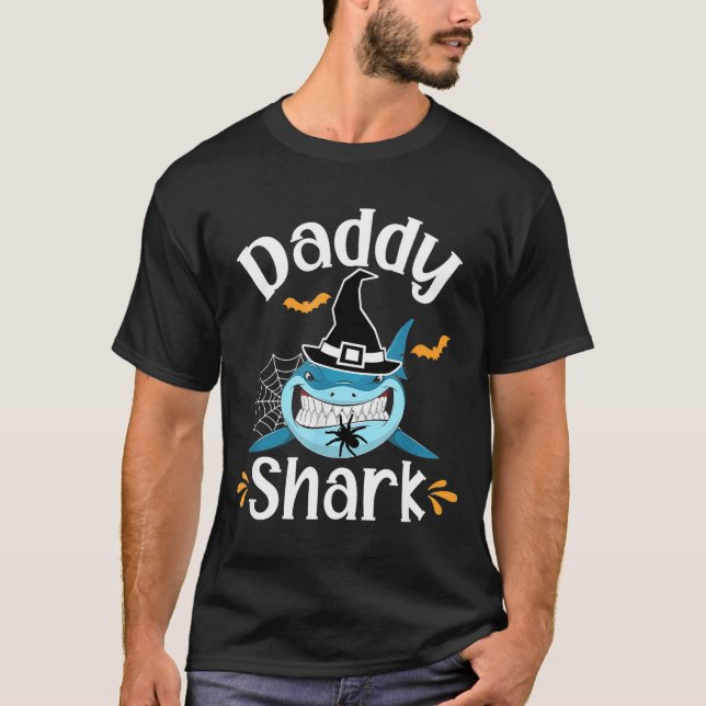 T-shirt Mens Daddy Shark Funny Halloween Daddy Announcemen (Devant)