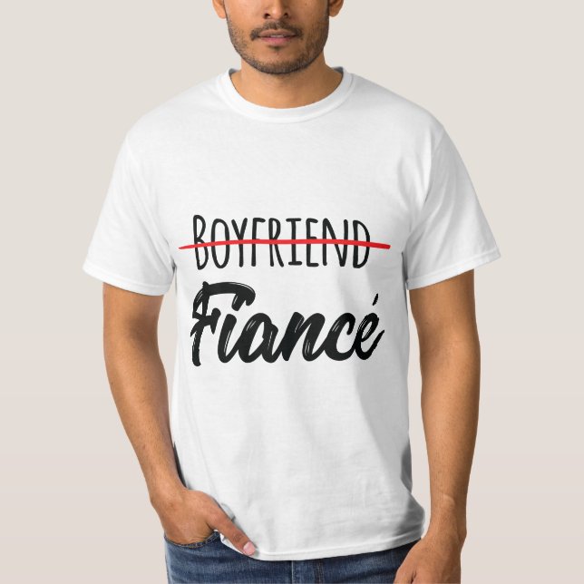 T-shirt Mens Engagement Announcemen Couples Boyfriend Fian (Devant)