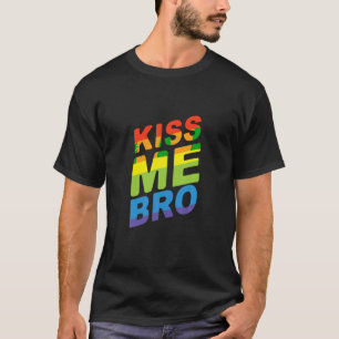 T-shirt Mens Gay Mens Gay pride 2023 Rainbow Flag Kiss Me