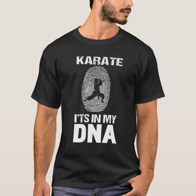 T-shirt Mens Karate Is In My Dna   Karate Player Men (Devant)