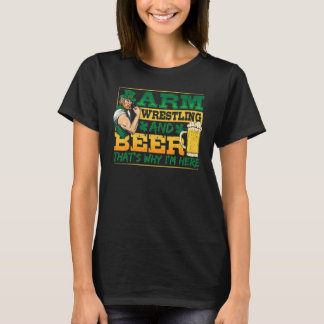 T-shirt Mens St patrick lutte contre les bras et la bière