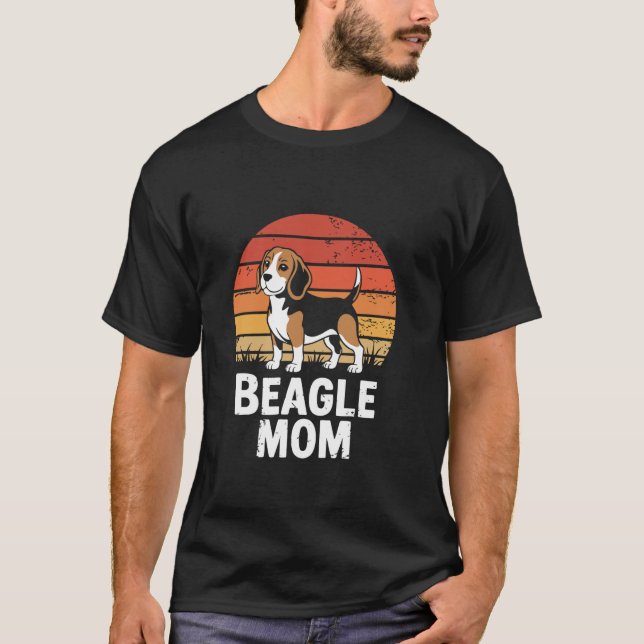 T-shirt Mère Beagle Coucher de Soleil Rétro (Devant)