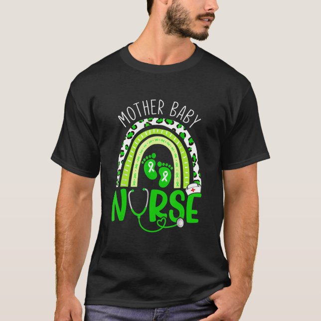T-shirt Mère Bébé Infirmière Green Leopard Rainbow Ribbon  (Devant)