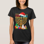T-shirt Merry Chrismukkah Menorah Santa Hat Chanukah Jewis<br><div class="desc">Merry Chrismukkah Menorah Santa Hat Chanukah Juifs Noël</div>