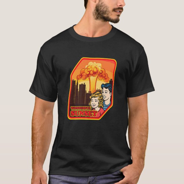 T-shirt Merveilleuse explosion du coucher du soleil Alien  (Devant)