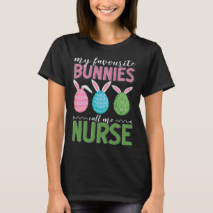 T-shirt Mes lapins préférés m'appellent infirmière infirmi