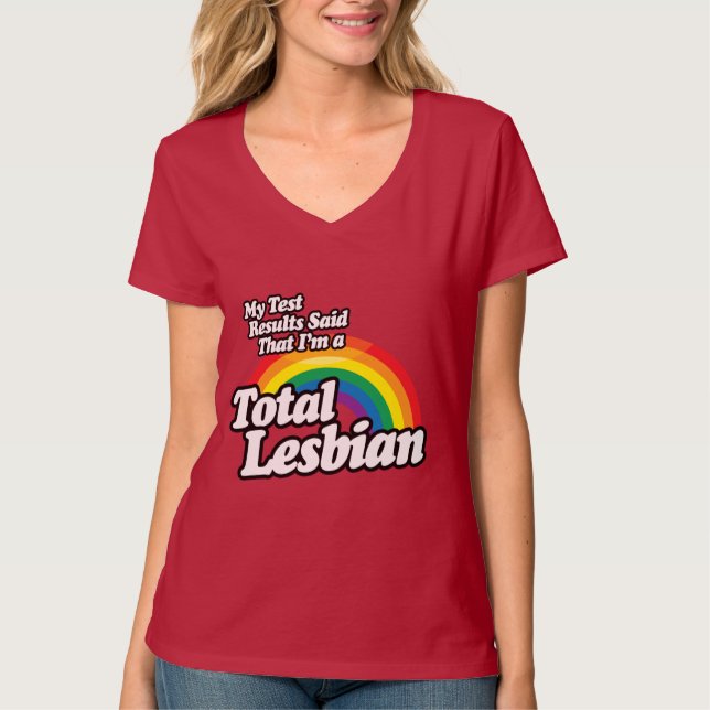 T-SHIRT MES RÉSULTATS DE TEST ONT DIT LESBIENNE (Devant)