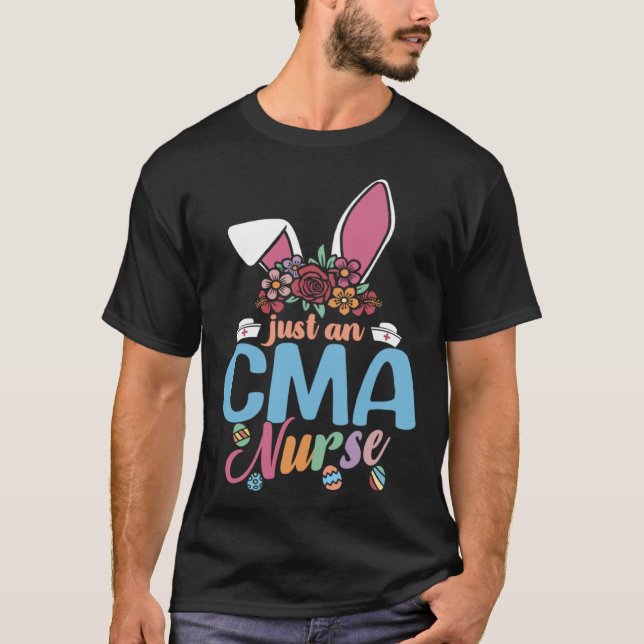 T-shirt Mignonne Eggcellent CMA Infirmière Lapin de Pâques (Devant)