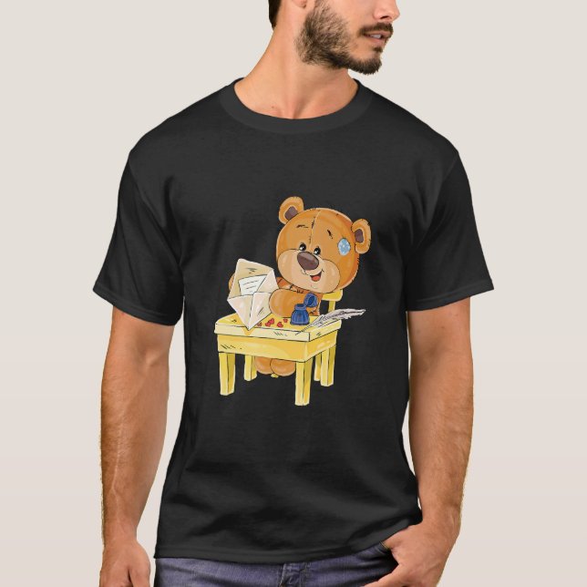 T-shirt Mignonne Ours Brown Assis Sur Une Chaise (Devant)