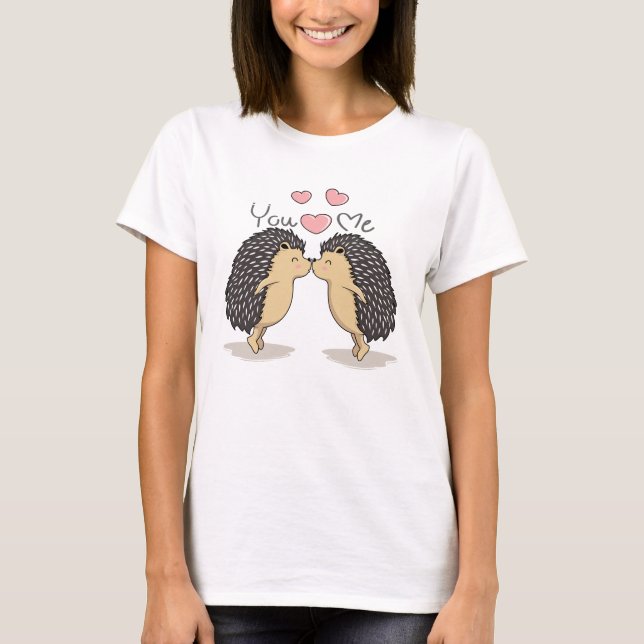 T-Shirt Mignons Hérissons qui s'Embrassent Mignons (Devant)